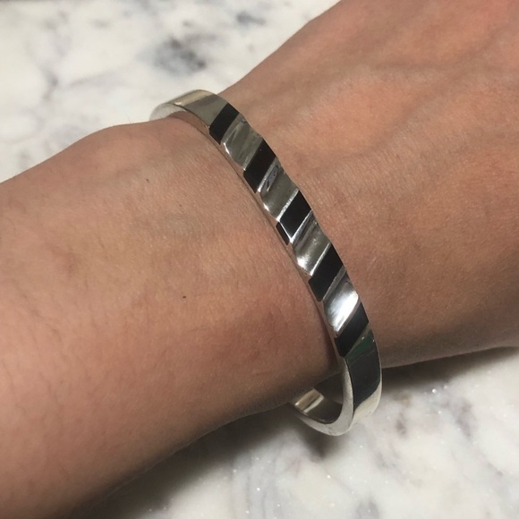 vtg Taxco Onyx Sterling Silver Oval Shape Hinged Bangle Inlay 7” Inside - Picture 5 of 9